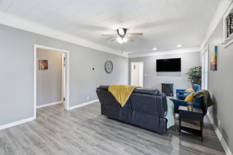 Tiny photo for 708 S Bentley Street, Marion, IL 62959 (MLS # 12744902)