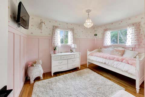 Tiny photo for 2S550 Gray Avenue, Lombard, IL 60148 (MLS # 12658856)