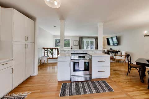 Tiny photo for 2S550 Gray Avenue, Lombard, IL 60148 (MLS # 12658856)