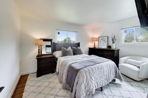 Tiny photo for 2S550 Gray Avenue, Lombard, IL 60148 (MLS # 12658856)