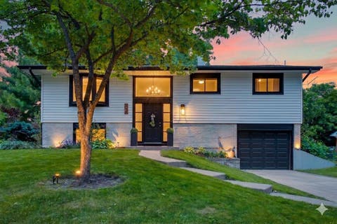 Tiny photo for 2S550 Gray Avenue, Lombard, IL 60148 (MLS # 12658856)