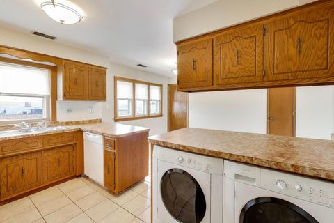 Tiny photo for 5729 W 63rd Street #3N, Chicago, IL 60638 (MLS # 12570016)