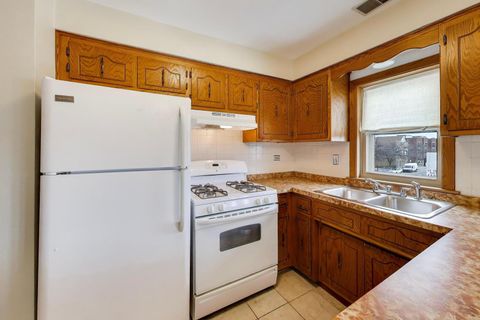 Tiny photo for 5729 W 63rd Street #3N, Chicago, IL 60638 (MLS # 12570016)