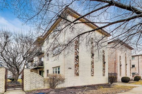 5729 W 63rd Street 3N Chicago IL 60638