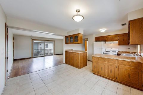 Tiny photo for 5729 W 63rd Street #3N, Chicago, IL 60638 (MLS # 12570016)