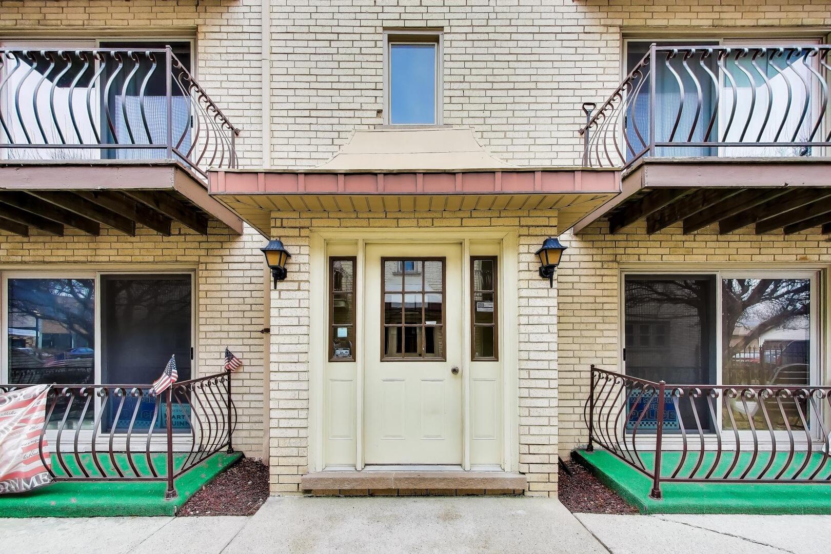 5729 W 63rd Street 3N