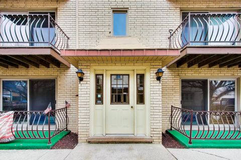 Tiny photo for 5729 W 63rd Street #3N, Chicago, IL 60638 (MLS # 12570016)