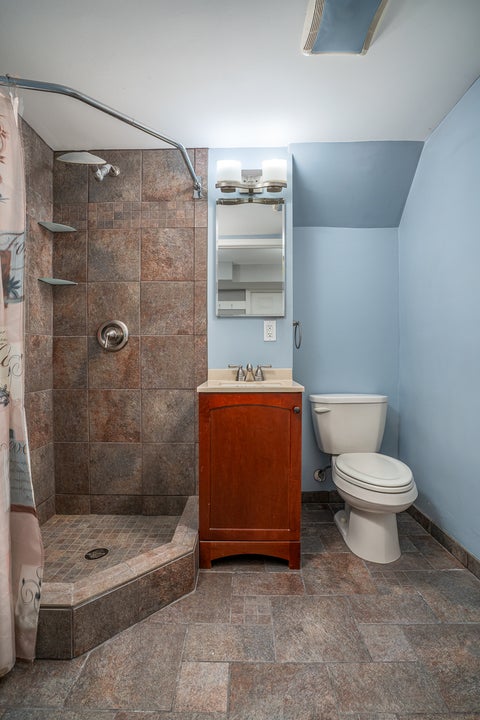 Tiny photo for 803 16th Street, Bettendorf, IA 52722 (MLS # 12737974)