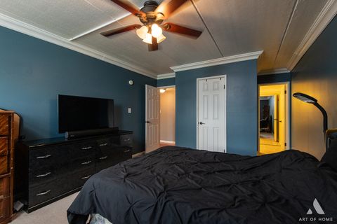 Tiny photo for 7930 Woodglen Lane #204, Downers Grove, IL 60516 (MLS # 12489674)