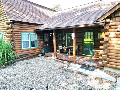 Tiny photo for 3638 Hotze Road, Salem, IL 62881 (MLS # EB458942)