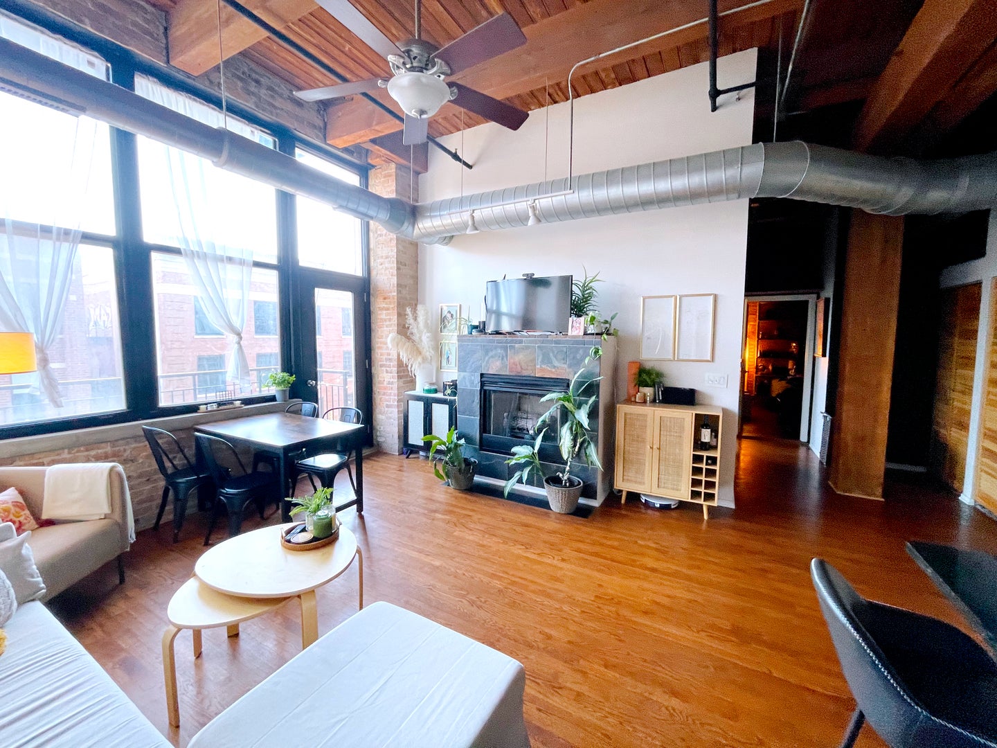 1500 W Monroe Street 420