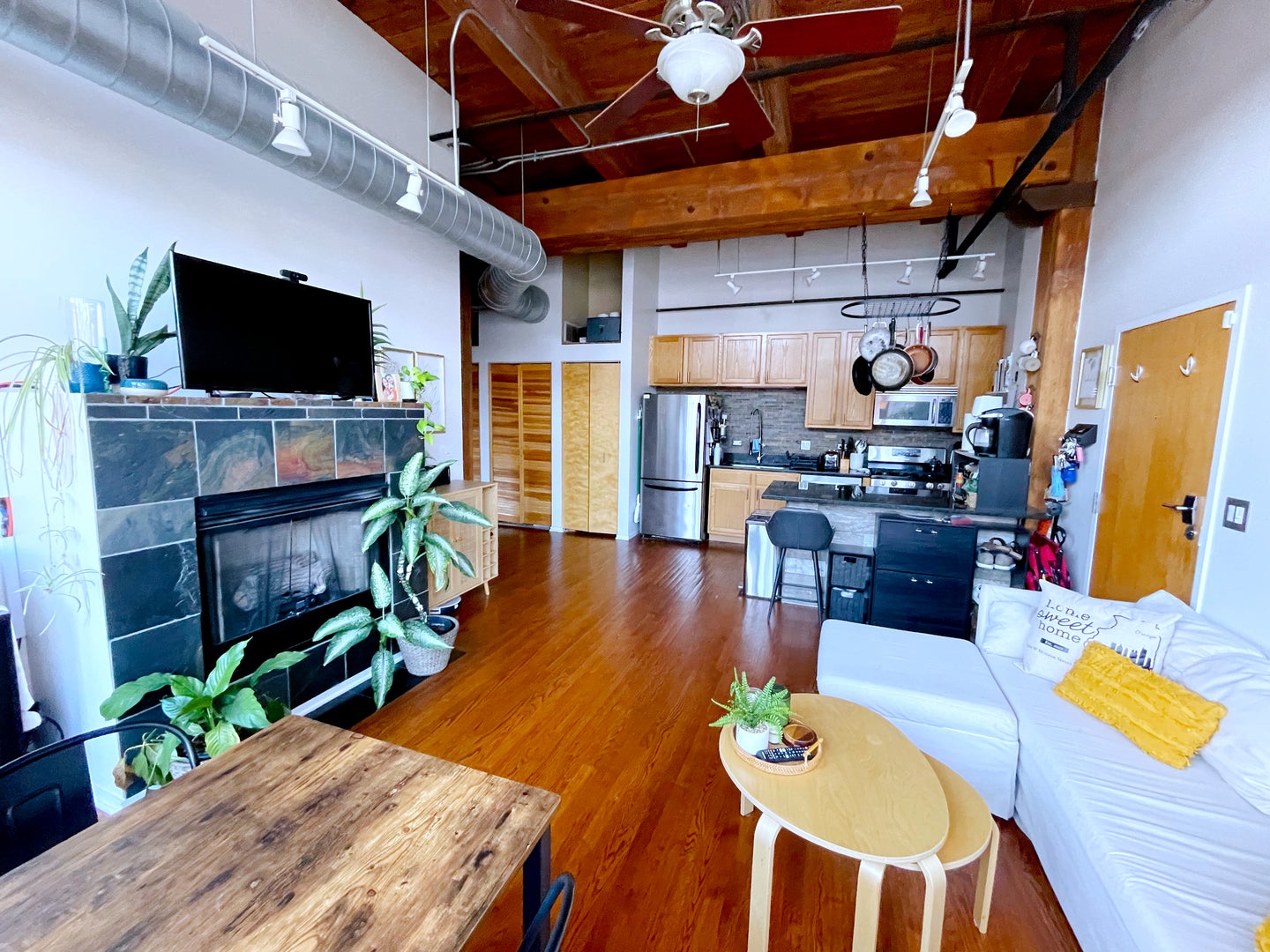 1500 W Monroe Street 420