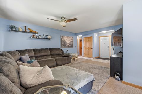 Tiny photo for 520 Cumberland Lane, Bolingbrook, IL 60440 (MLS # 12642242)