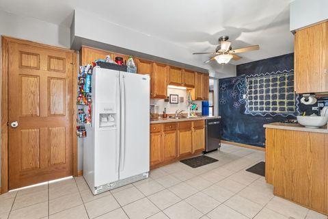 Tiny photo for 520 Cumberland Lane, Bolingbrook, IL 60440 (MLS # 12642242)
