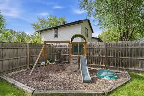 Tiny photo for 520 Cumberland Lane, Bolingbrook, IL 60440 (MLS # 12642242)