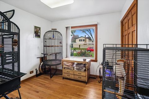 Tiny photo for 1237 Dover Lane, Elk Grove Village, IL 60007 (MLS # 12484020)