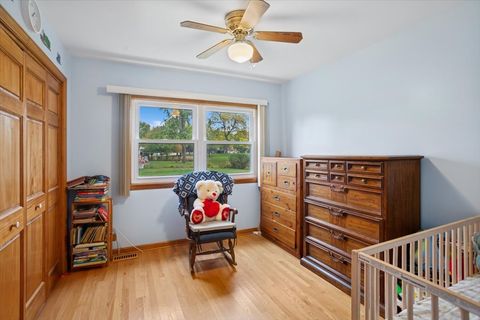 Tiny photo for 1237 Dover Lane, Elk Grove Village, IL 60007 (MLS # 12484020)