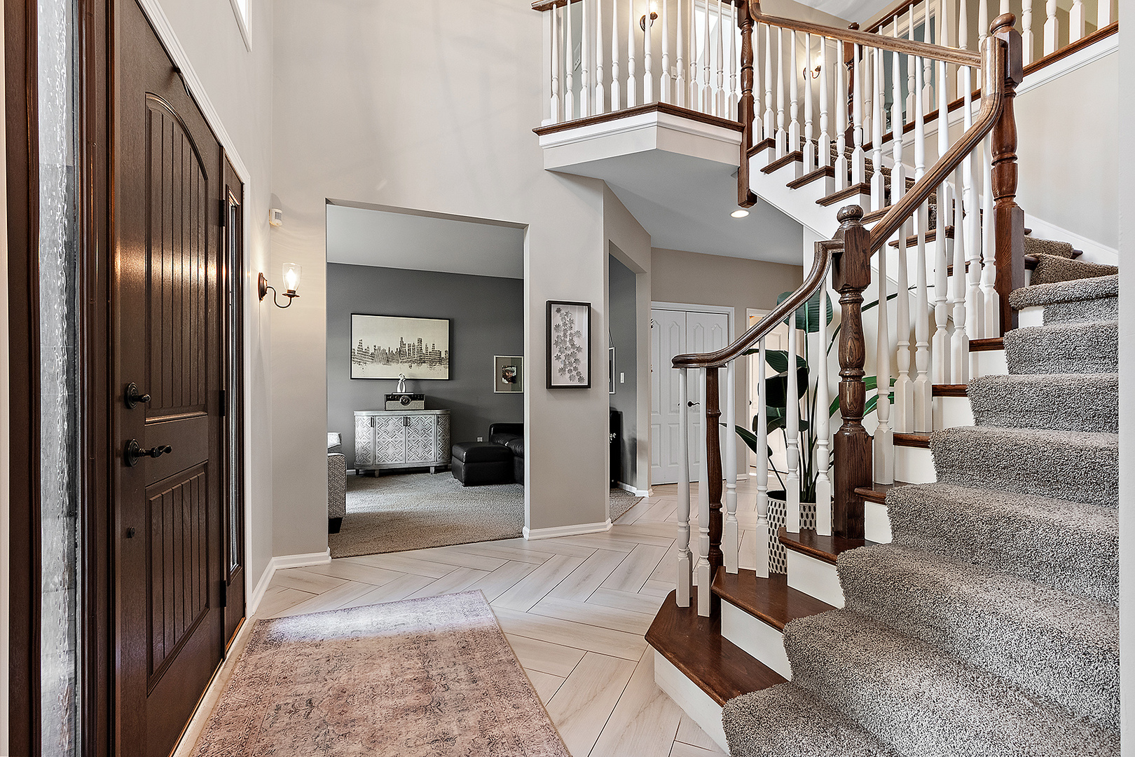 10908 Royal Glen Drive