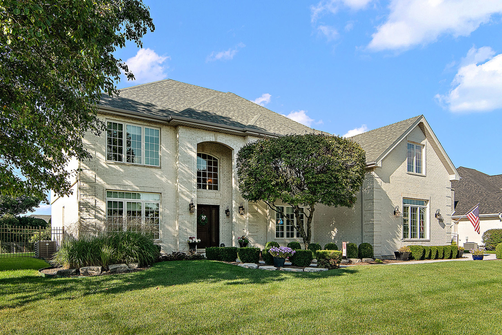 10908 Royal Glen Drive