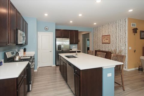 Tiny photo for 9101 MARKS Court, Huntley, IL 60142 (MLS # 12451940)