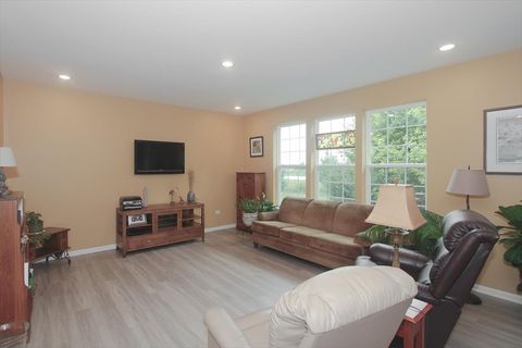 Tiny photo for 9101 MARKS Court, Huntley, IL 60142 (MLS # 12451940)