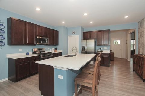 Tiny photo for 9101 MARKS Court, Huntley, IL 60142 (MLS # 12451940)