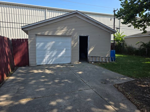 Tiny photo for 9638 REEVES Court, Franklin Park, IL 60131 (MLS # 12690778)