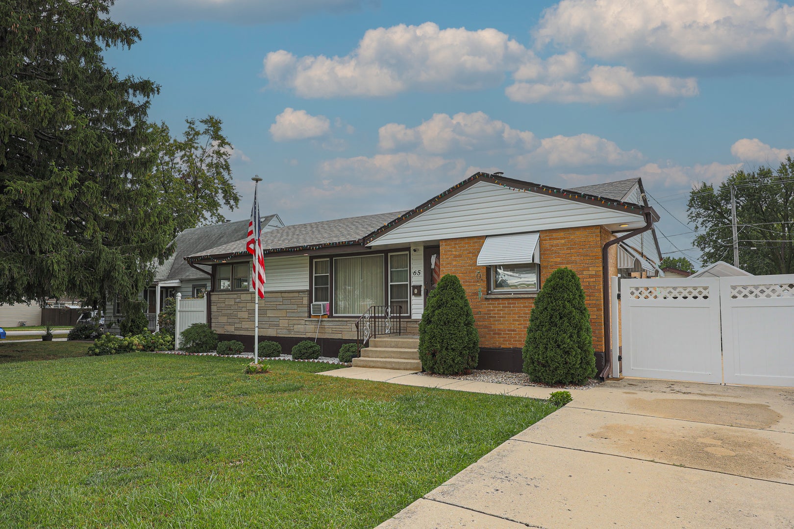 65 Victoria Drive