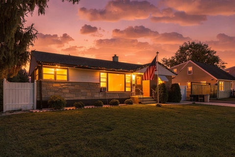 Tiny photo for 65 Victoria Drive, Northlake, IL 60164 (MLS # 12761412)