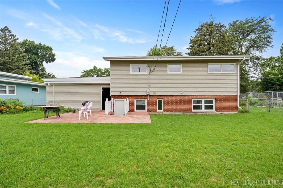 521 Iroquois Drive
