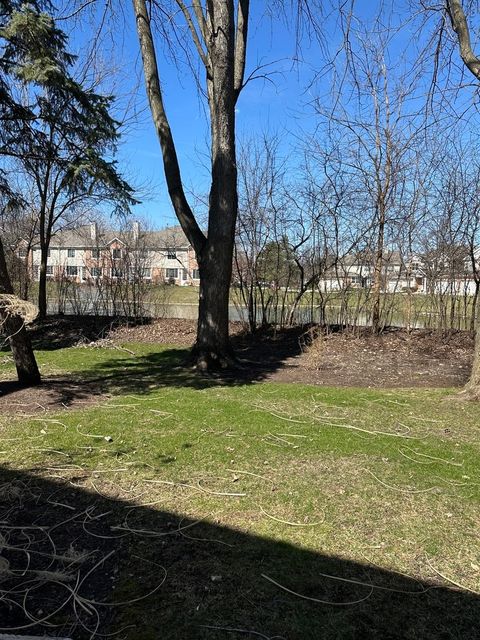 Tiny photo for 11466 Ashley Woods Drive, Westchester, IL 60154 (MLS # 12598181)