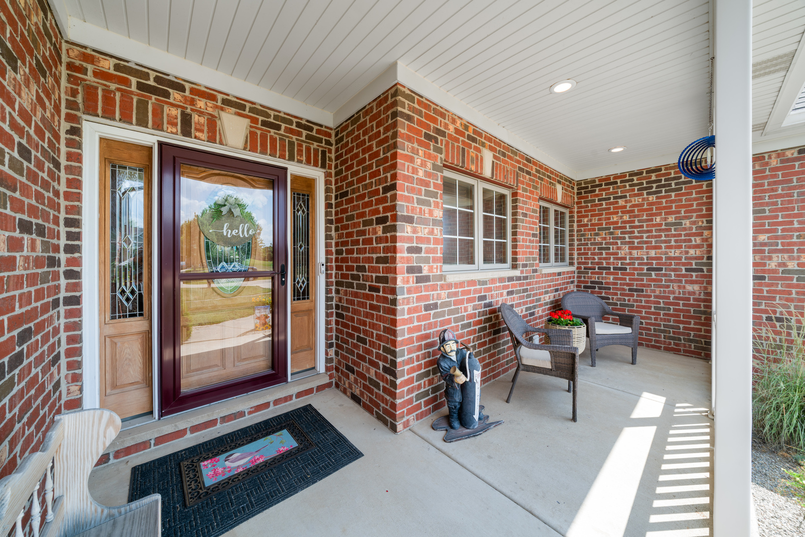 990 Fox Trail Lane
