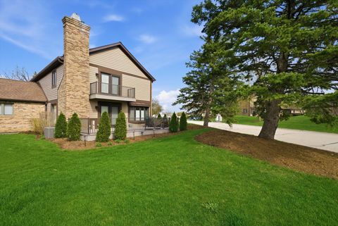 Tiny photo for 1840 Golf View Drive, Bartlett, IL 60103 (MLS # 12577580)