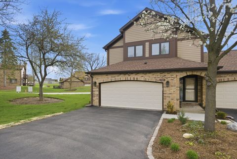 Tiny photo for 1840 Golf View Drive, Bartlett, IL 60103 (MLS # 12577580)