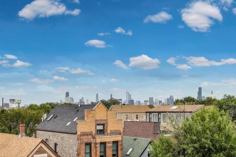 Tiny photo for 2134 N WINCHESTER Avenue #A, Chicago, IL 60614 (MLS # 12492144)