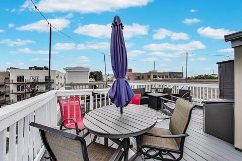 Tiny photo for 2134 N WINCHESTER Avenue #A, Chicago, IL 60614 (MLS # 12492144)