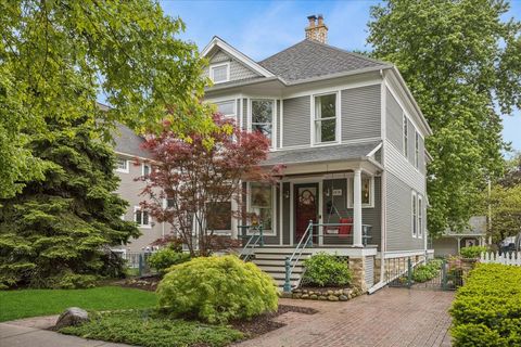 Photo of 6046 N Nickerson Avenue, Chicago, IL 60631 (MLS # 12634917)