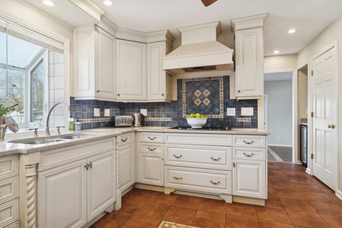 Tiny photo for 248 Beverly Road, Barrington, IL 60010 (MLS # 12597847)