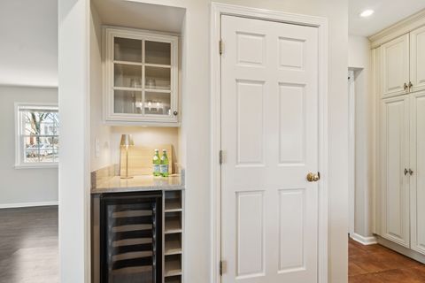 Tiny photo for 248 Beverly Road, Barrington, IL 60010 (MLS # 12597847)