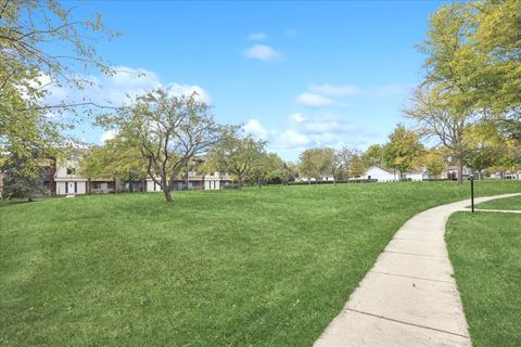 Tiny photo for 11 Echo Court #12, Vernon Hills, IL 60061 (MLS # 12496893)