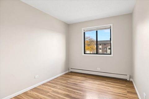 Tiny photo for 11 Echo Court #12, Vernon Hills, IL 60061 (MLS # 12496893)