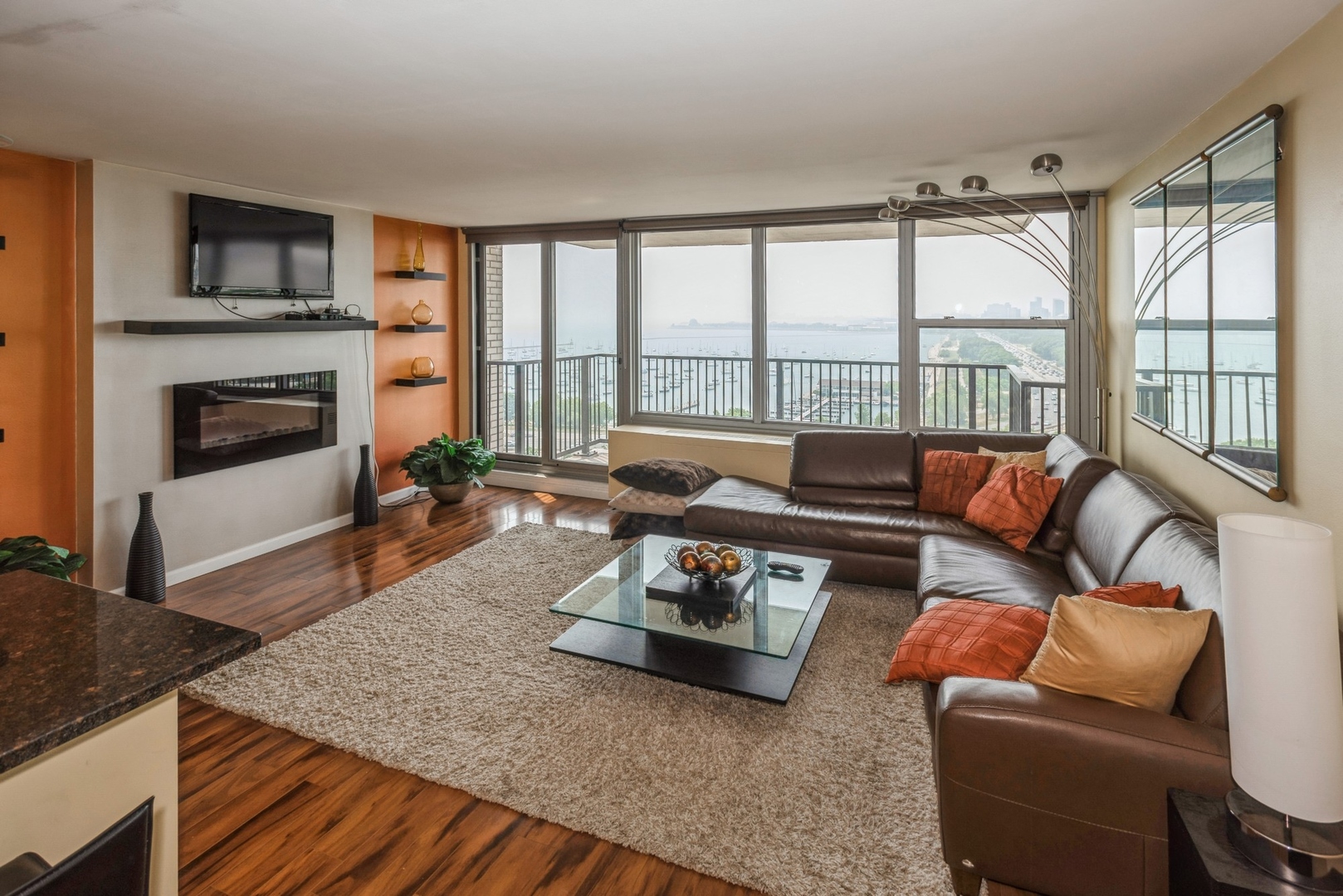 400 E RANDOLPH Street 1615