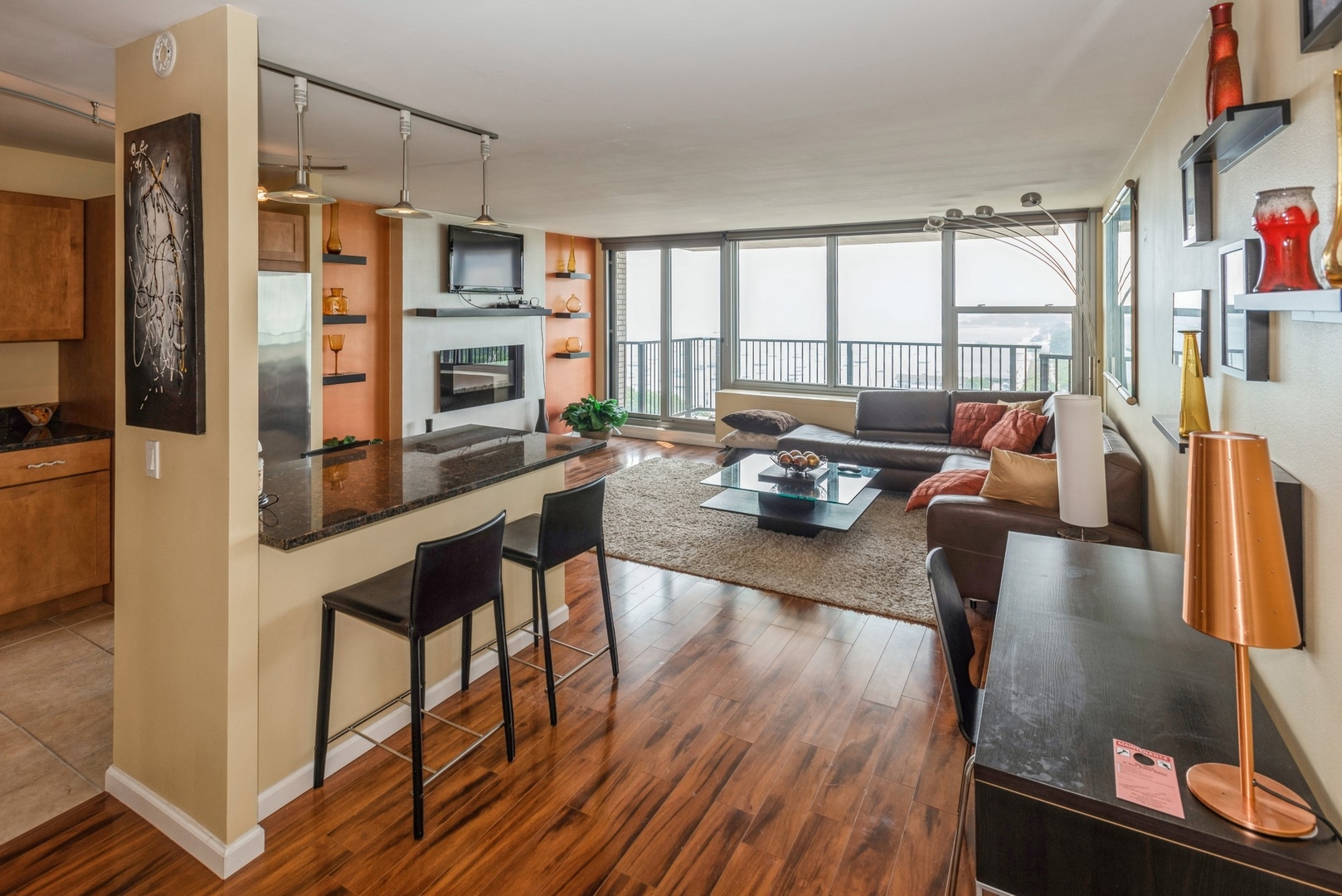 400 E RANDOLPH Street 1615