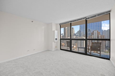 Tiny photo for 33 W Delaware Place #20G, Chicago, IL 60610 (MLS # 12724626)