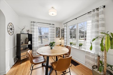 Tiny photo for 1226 Highridge Parkway, Westchester, IL 60154 (MLS # 12596268)