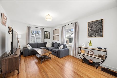 Tiny photo for 1226 Highridge Parkway, Westchester, IL 60154 (MLS # 12596268)