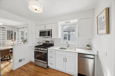 Tiny photo for 1226 Highridge Parkway, Westchester, IL 60154 (MLS # 12596268)