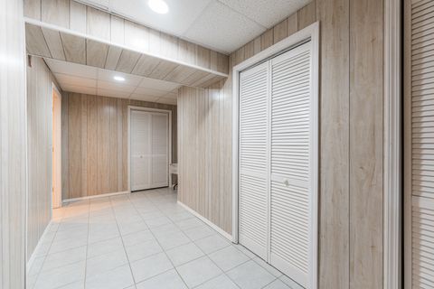 Tiny photo for 731 Slate Run, Elgin, IL 60124 (MLS # 12528898)