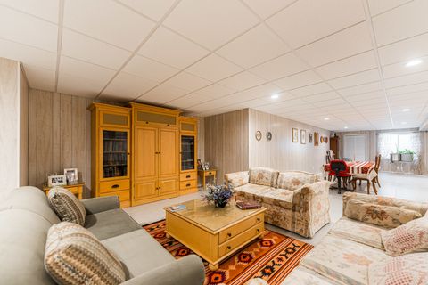 Tiny photo for 731 Slate Run, Elgin, IL 60124 (MLS # 12528898)