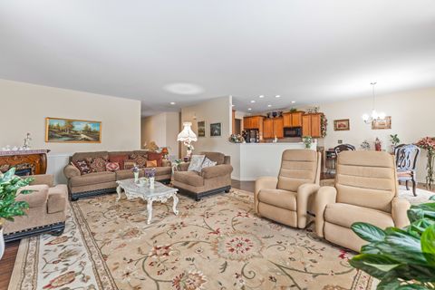 Tiny photo for 731 Slate Run, Elgin, IL 60124 (MLS # 12528898)